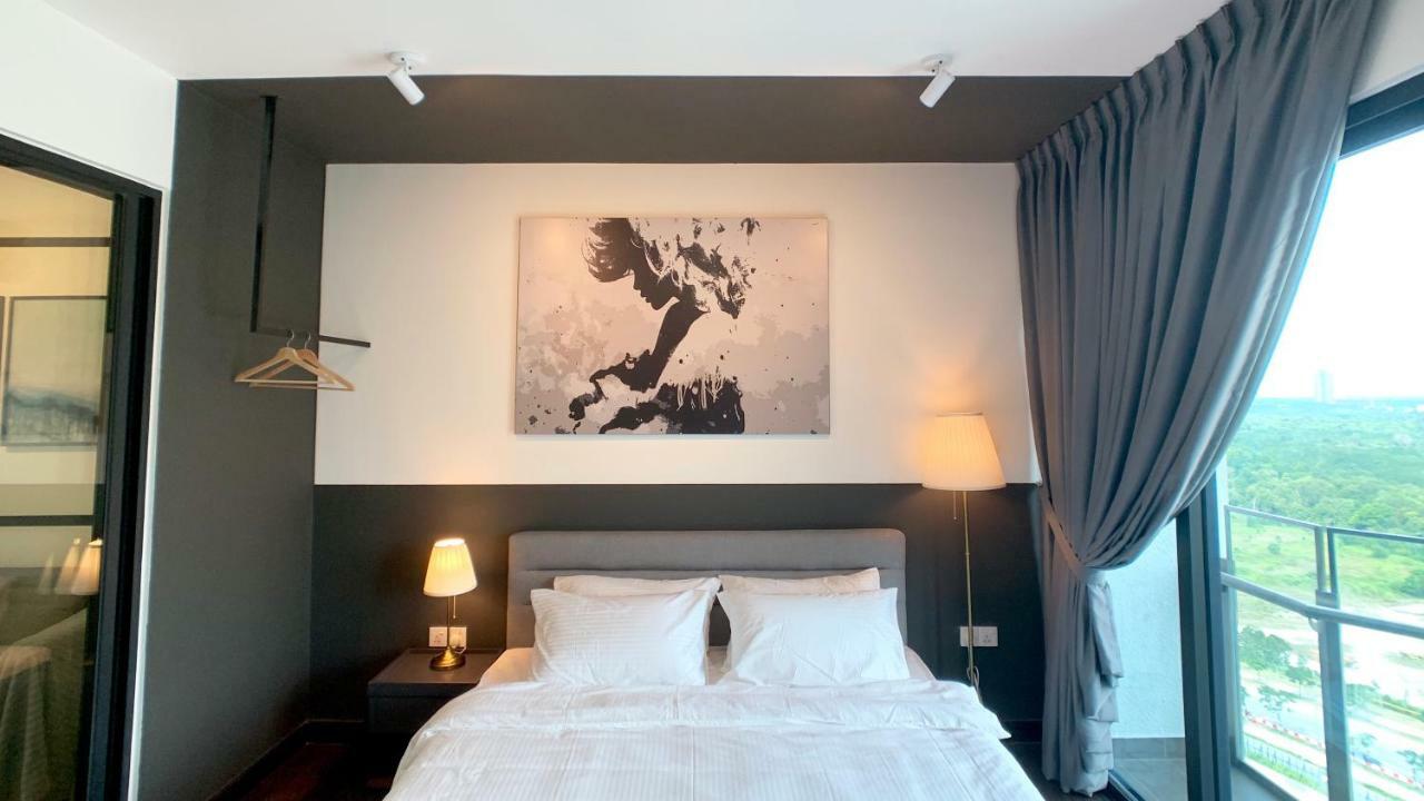 Almas Suites By Iconic Bliss Nusajaya  Extérieur photo