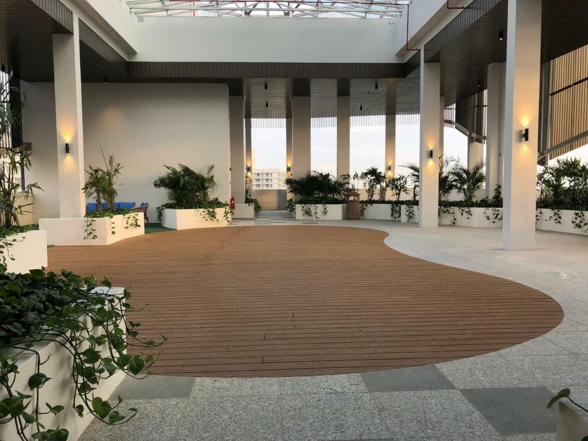 Almas Suites By Iconic Bliss Nusajaya  Extérieur photo